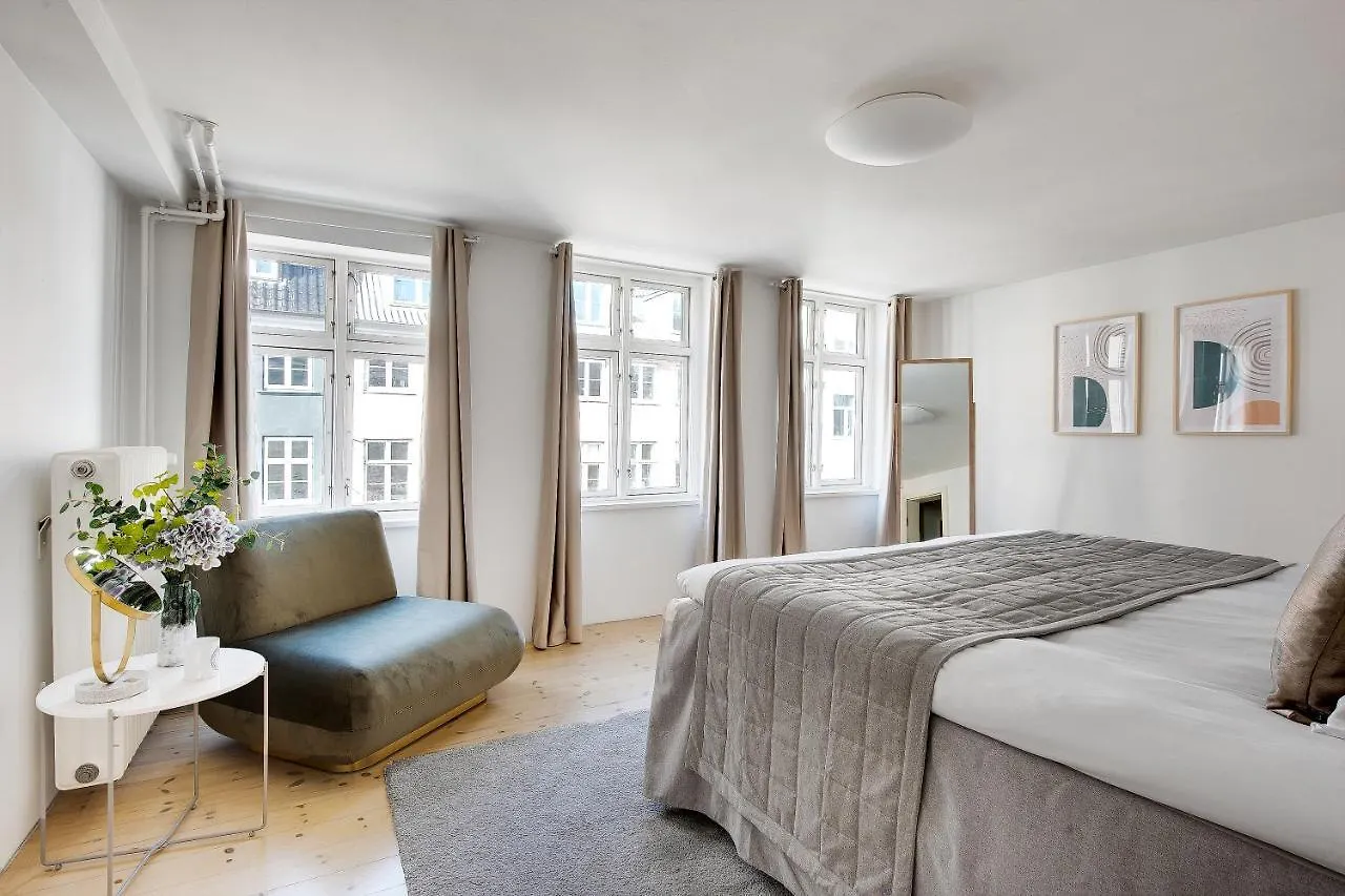 Sanders Main - Endearing Two-Bedroom Duplex Apartment With A Balcony Next To Magical Nyhavn Koppenhága Dánia